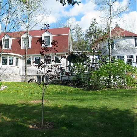 Hotel Windswept On The Trent Campbellford Exterior foto